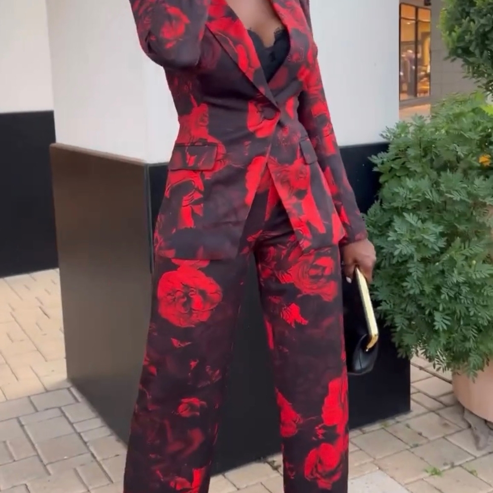 Floral Red and Black Women's Suit